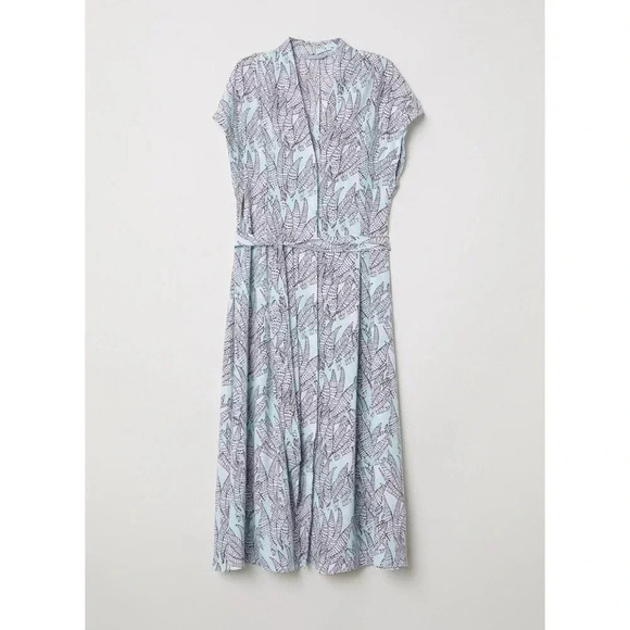 H&M patterned  midi dress - Picture 2 of 7